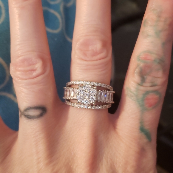 Ladies sz6 S925 ring - Picture 4 of 4